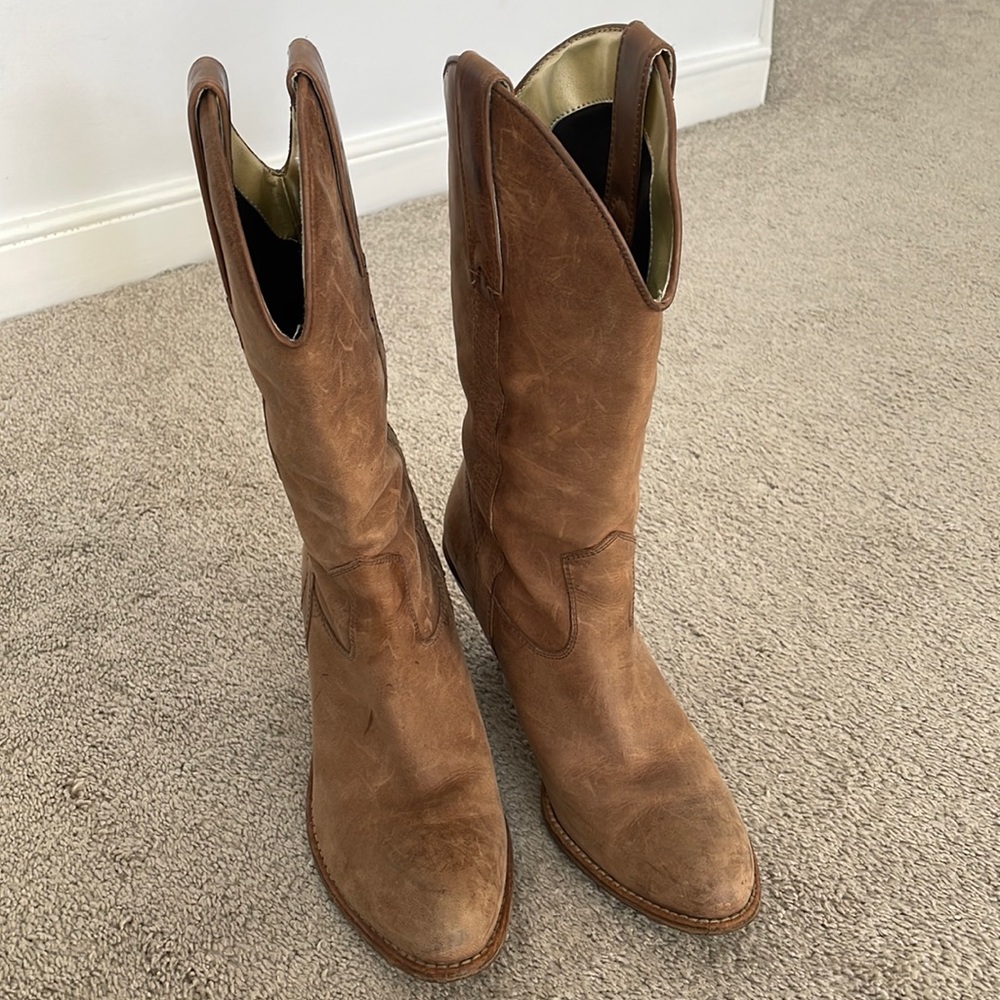 Jessica Simpson cowboy boots